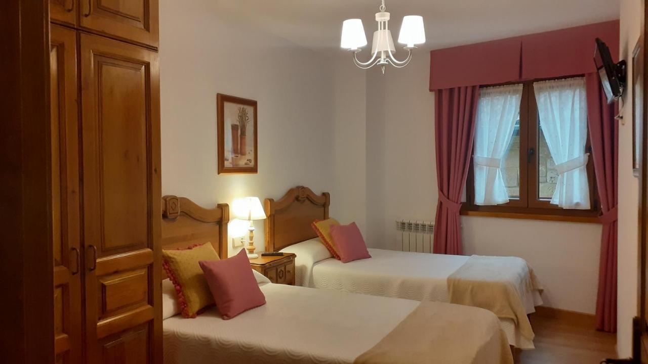 קוסגאיה Apartamentos El Haya מראה חיצוני תמונה