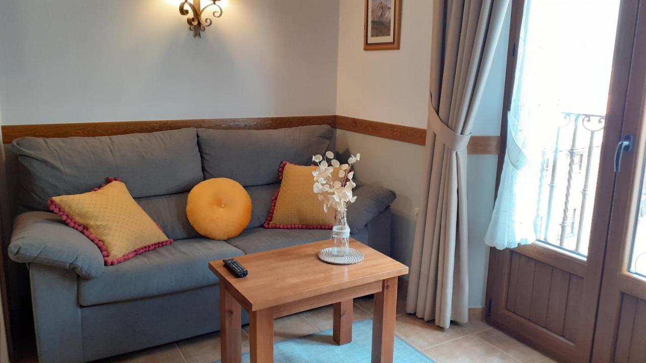 קוסגאיה Apartamentos El Haya מראה חיצוני תמונה